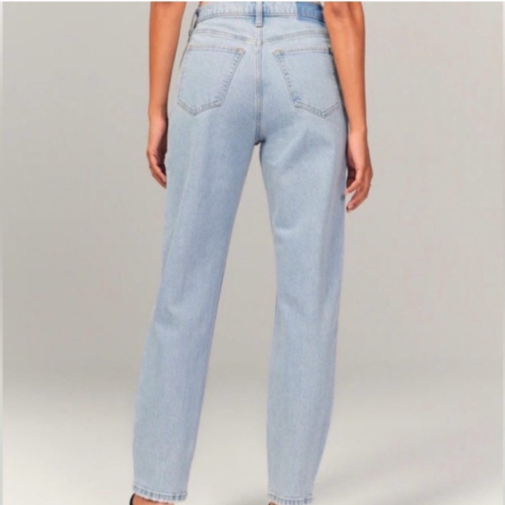 Abercrombie & Fitch Women 27/4L Pleated Curve Love High Rise The 80s Mom Jeans - Picture 2 of 12